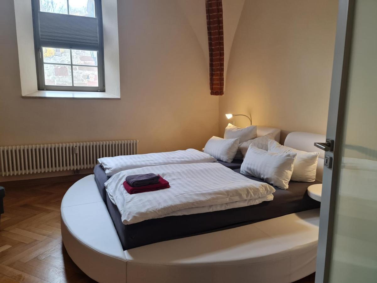 Appartements In Schoener Burganlage Jena Exterior photo